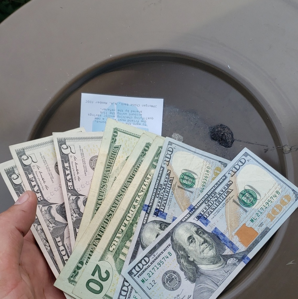 Meet your Posher, Chaggie